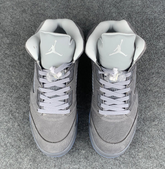 Air Jordan 5 Retro 'Wolf Grey' 2026