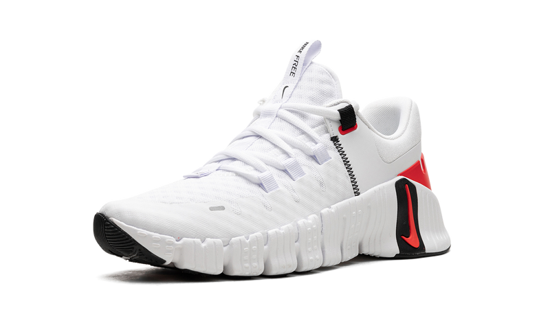 Nike Free Metcon 5 "White / Bright Crimson"