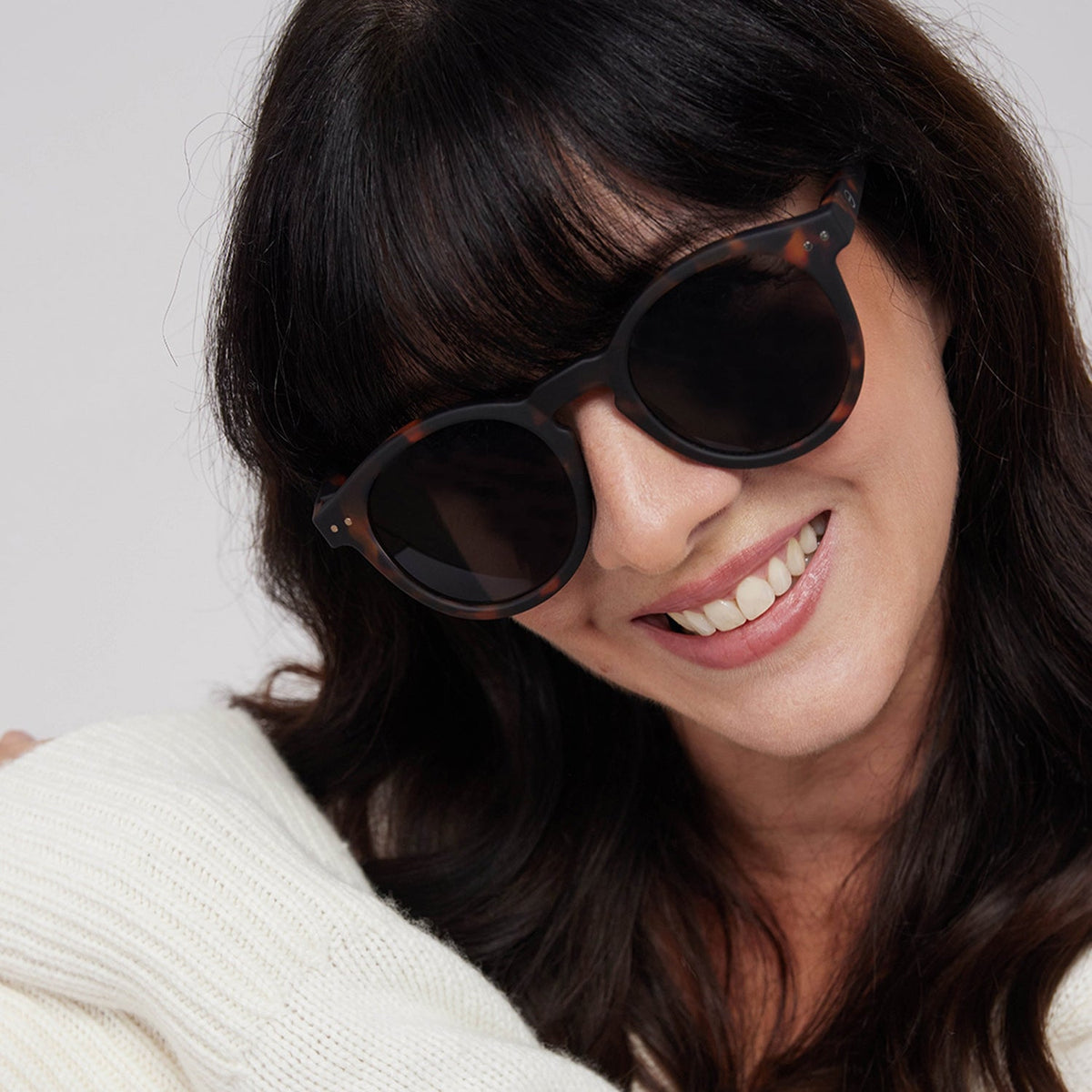 Izipizi Sun Glasses #N: Tortoise Grey Lenses