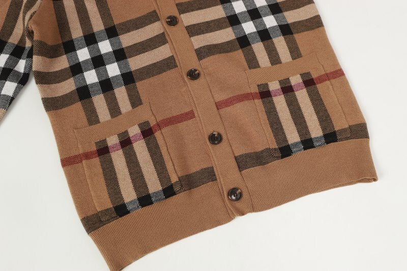 BUC17  New high-quality men's and women's autumn and winter sweaters, pullovers, and clothing