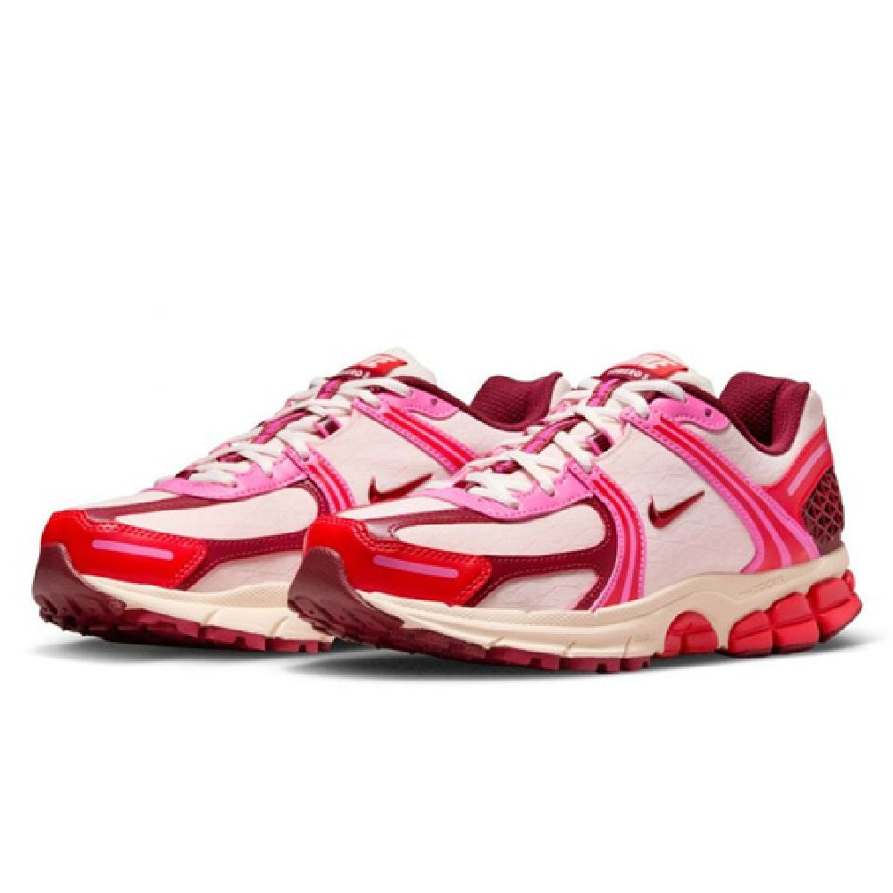Women's Nike Zoom Vomero 5 Light Soft Pink/LT Crimson (IM7185 640)
