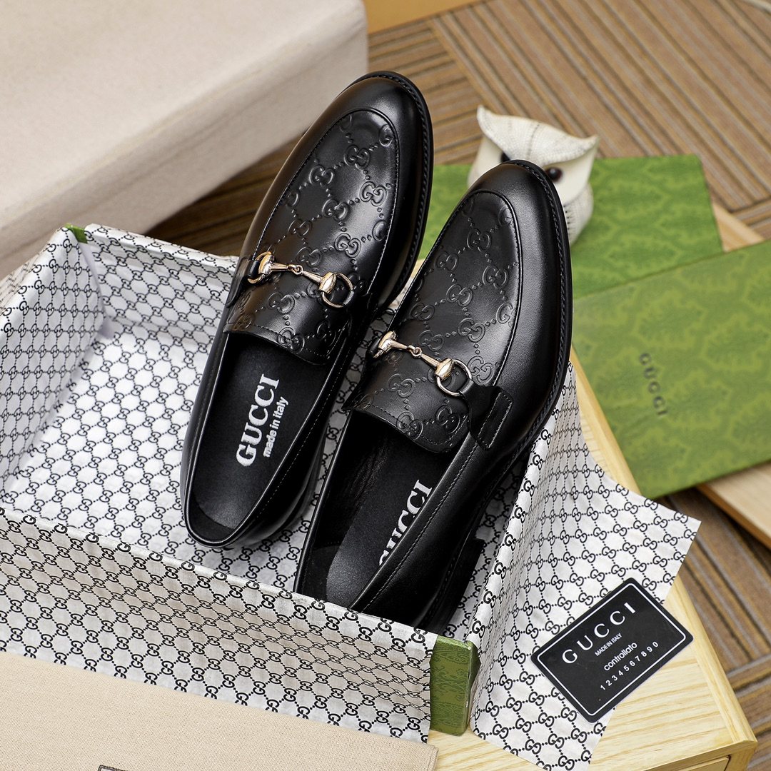 Gucci Black Horsebit Loafers - Leather Lining