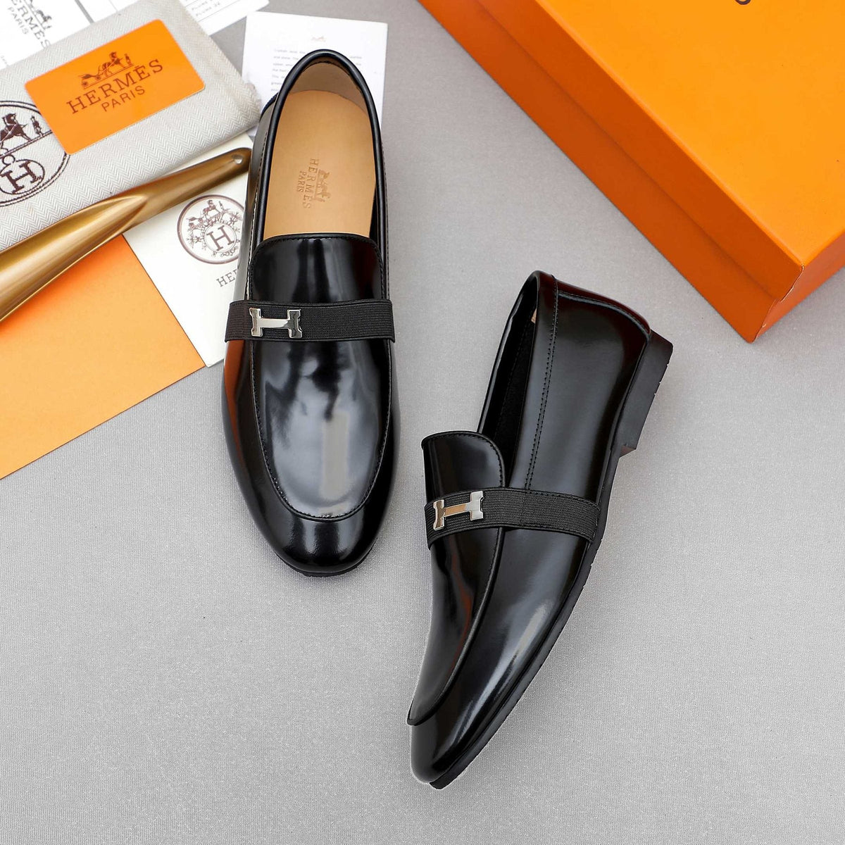 Hermès Men's Black H-Hardware Loafers - Leather Lining
