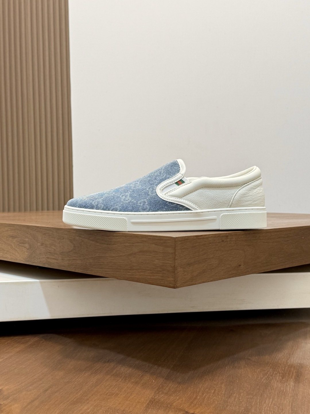 Gucci Blue Patterned Slip-On Sneakers