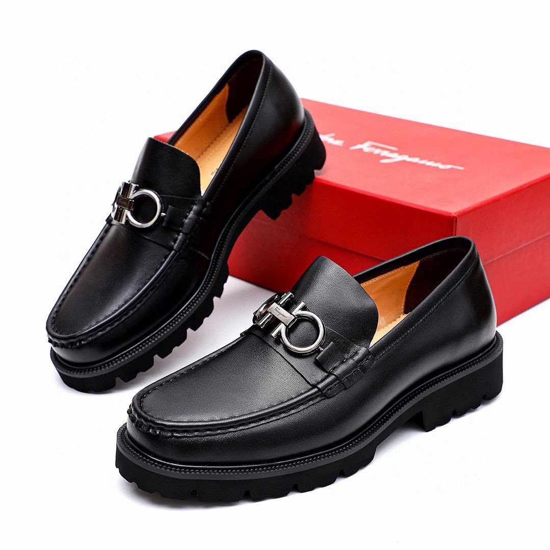 Ferragamo Men's Black Lug Sole Bit Loafers