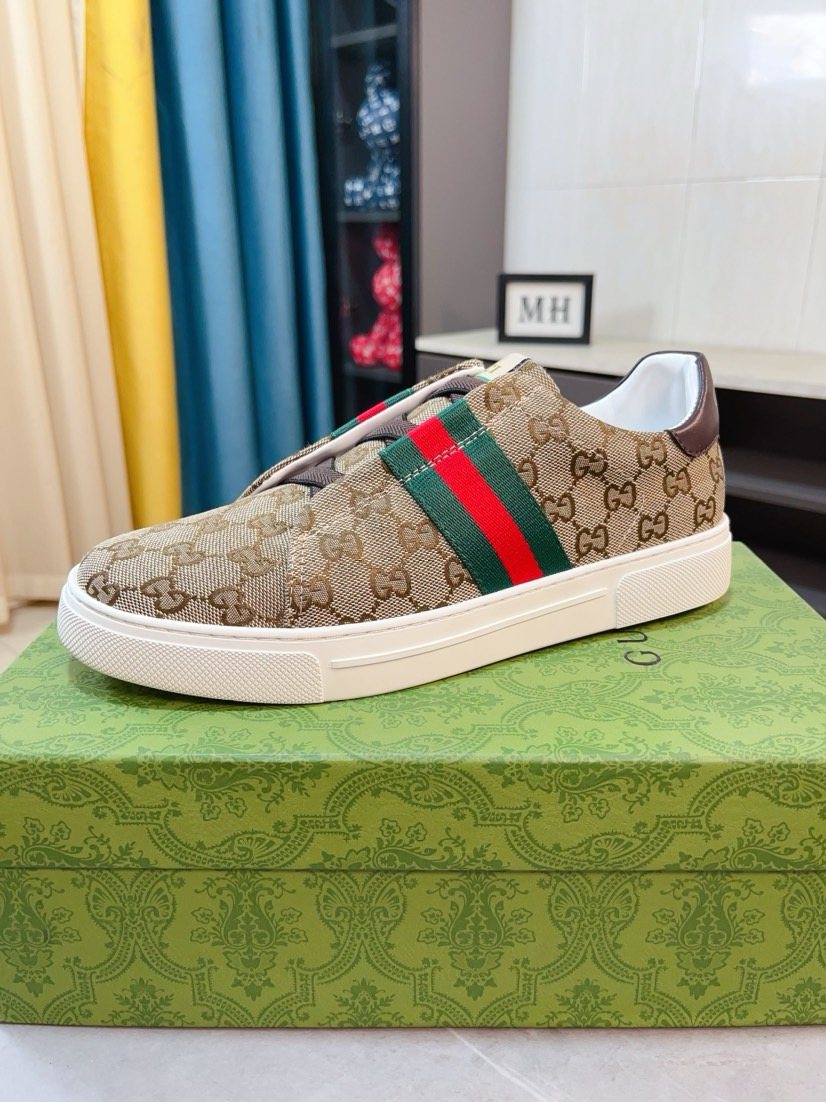 Gucci Men's Monogram Stripe Low-Top Sneakers - Leather Lining